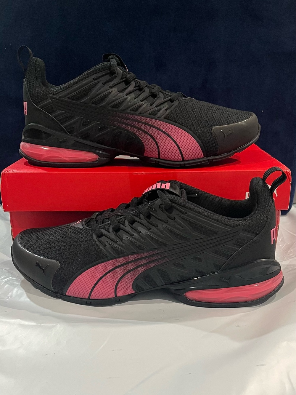 PUMA Voltaic Evo Women’s 7 Black Magic Rose Athletic Sneakers NWT/NIB